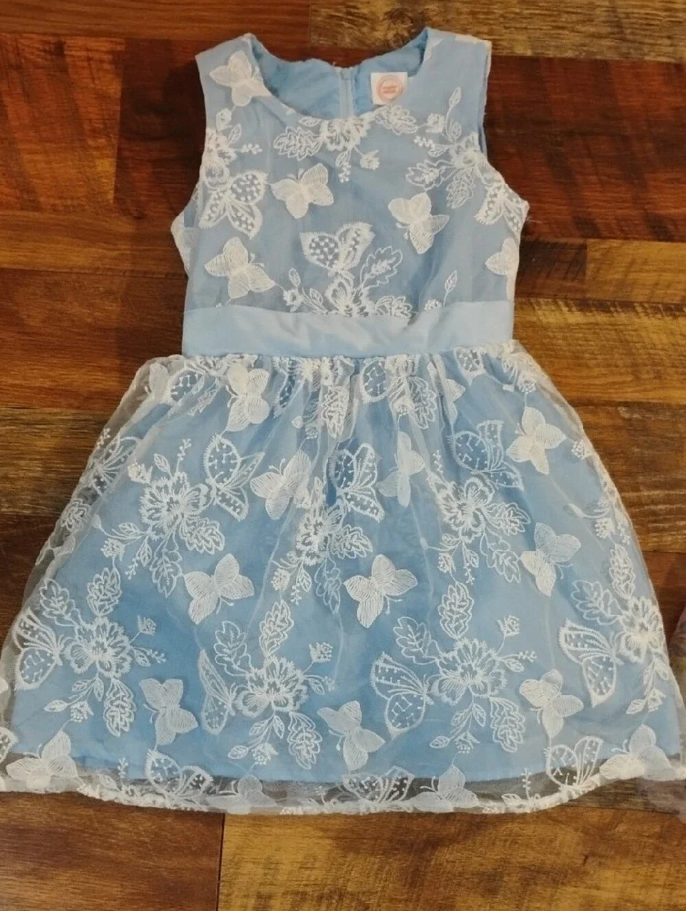 2 Sleeveless Dresses Girls 5 And 4/5